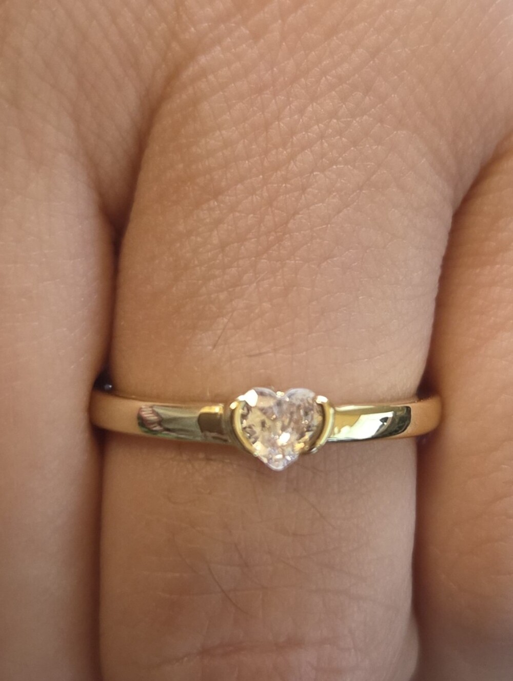 Gold Tone Heart Solitaire Ring with Tension Set CZ Size 6 NIB